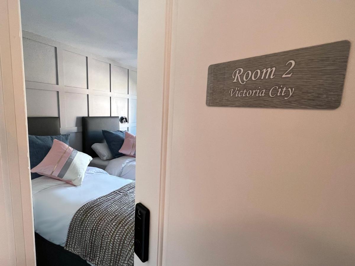 United Home B&B Salford  Ngoại thất bức ảnh