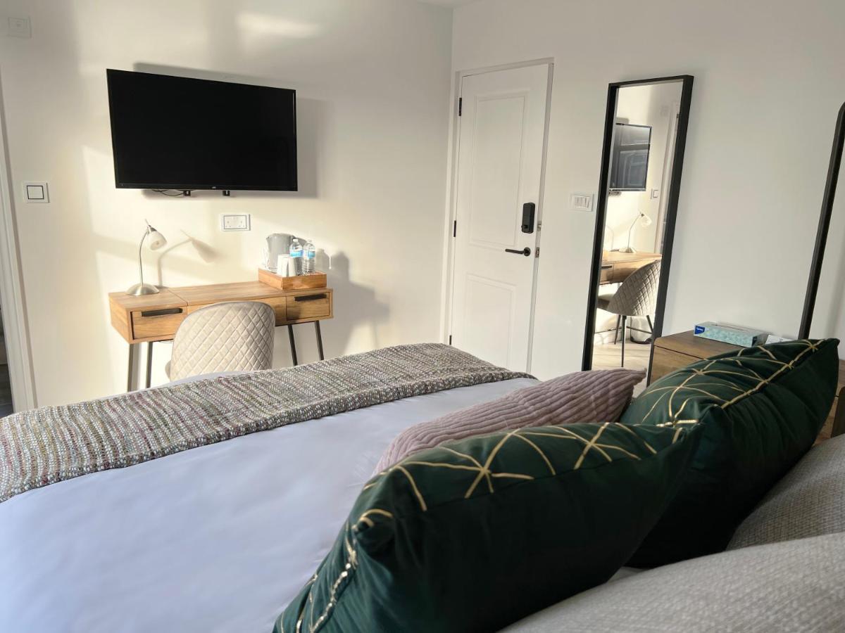 United Home B&B Salford  Ngoại thất bức ảnh